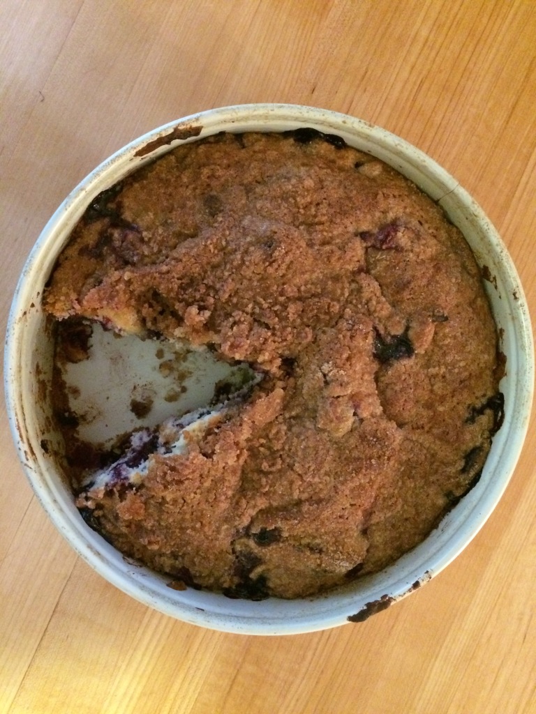 Mom's Best Blueberry Coffee Cake | via MyOtherMoreExcitingSelf.wordpress.com